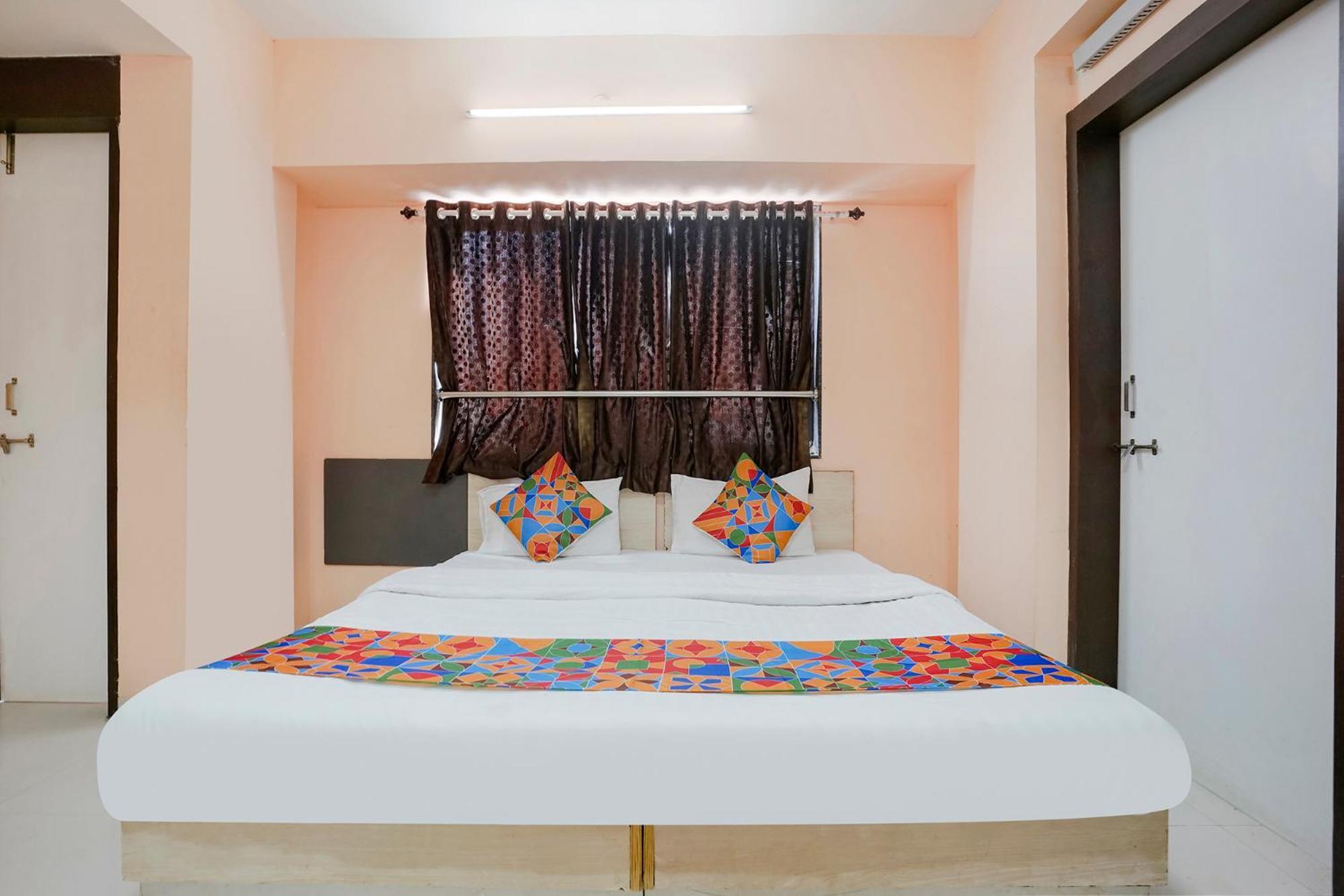 Fabexpress Rama Palace Nashik Exteriör bild
