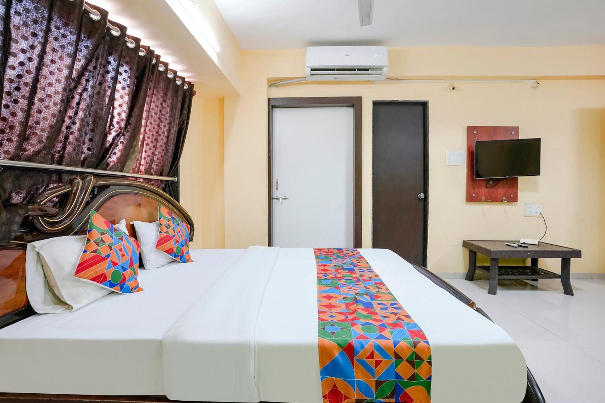Fabexpress Rama Palace Nashik Exteriör bild