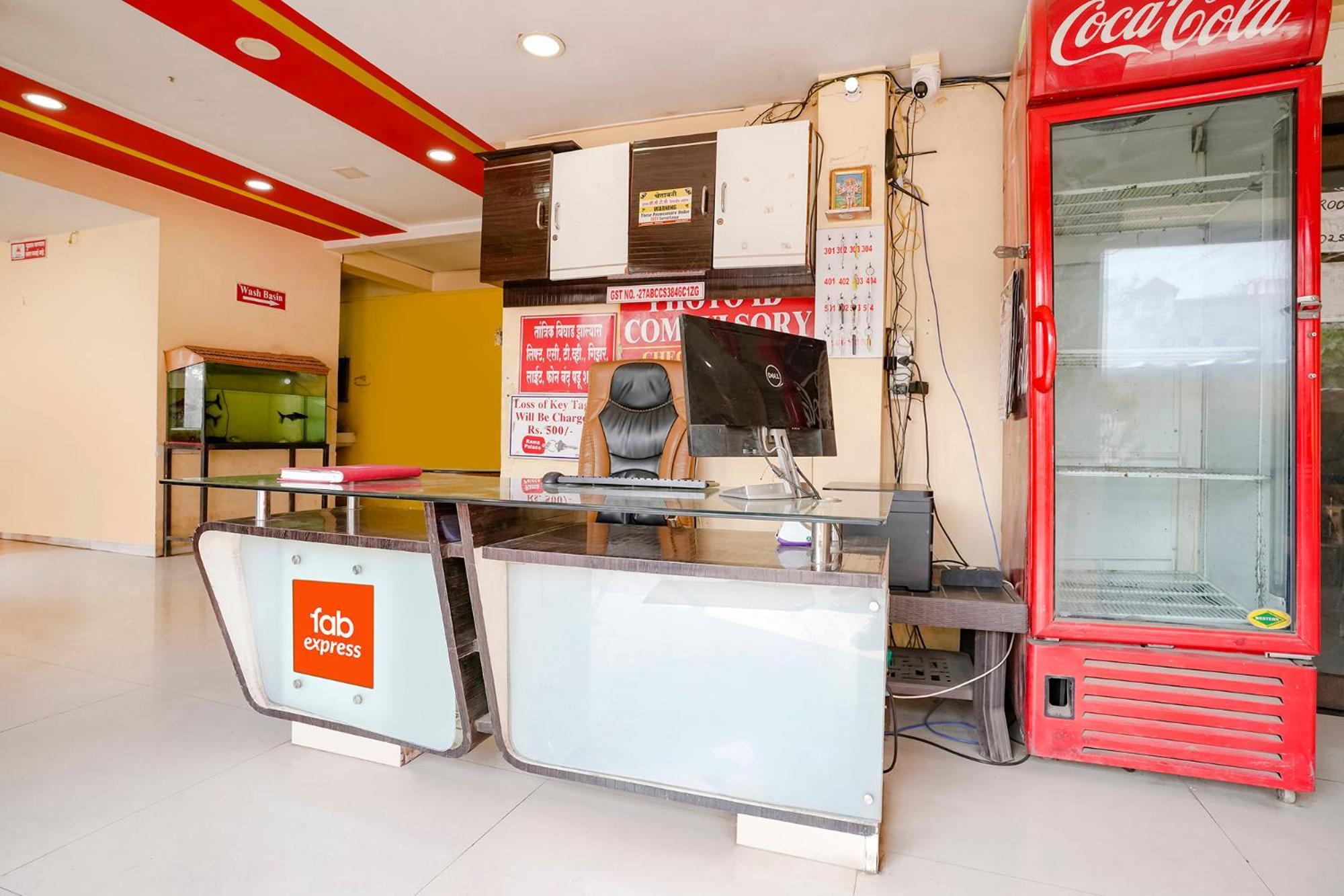 Fabexpress Rama Palace Nashik Exteriör bild