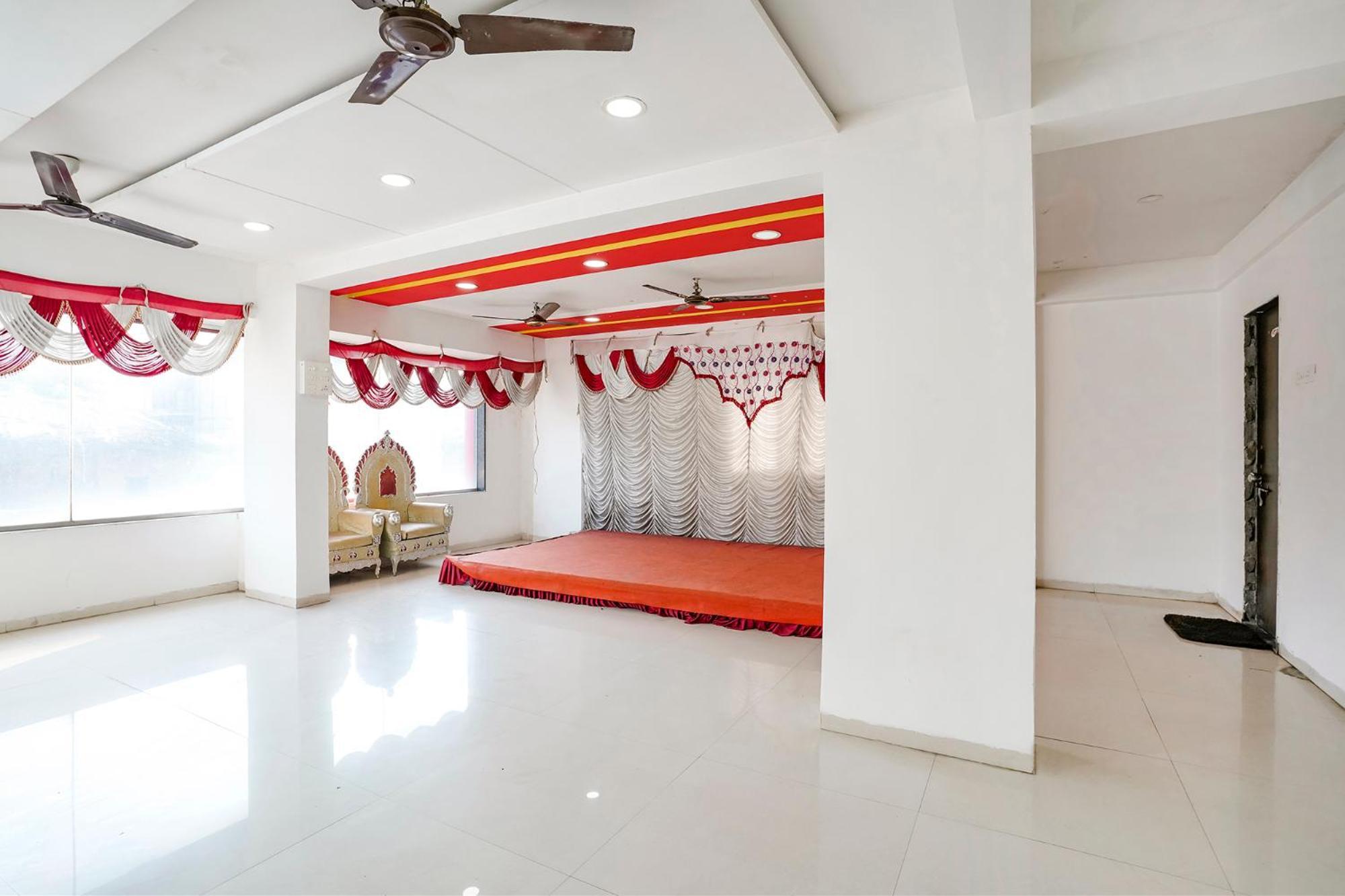 Fabexpress Rama Palace Nashik Exteriör bild