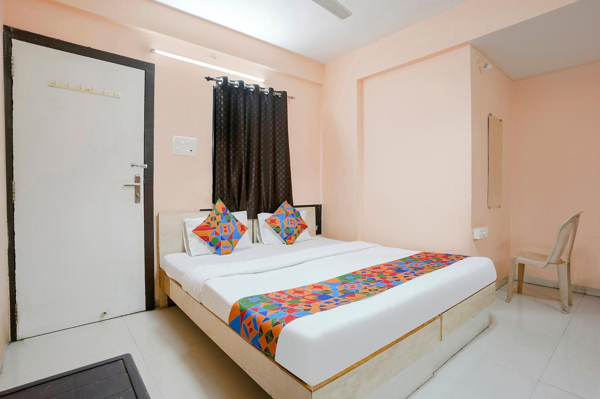 Fabexpress Rama Palace Nashik Exteriör bild
